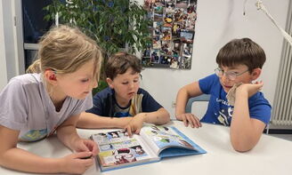 Kinder lesen Comics