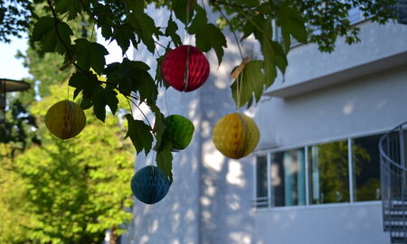 Dekoration am Baum