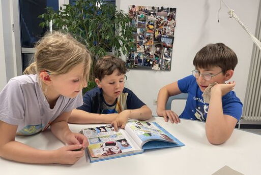 Kinder lesen Comics