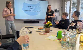 Teilnermer-innen und Referentinnen bei der Sound of us Veranstaltung